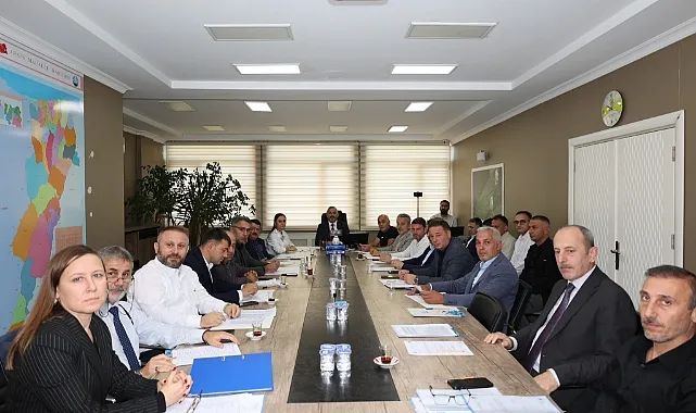 Arsin Belediyesi Meclisinde Gerginlik: Kapalı Kapılar Ardında Toplantı!