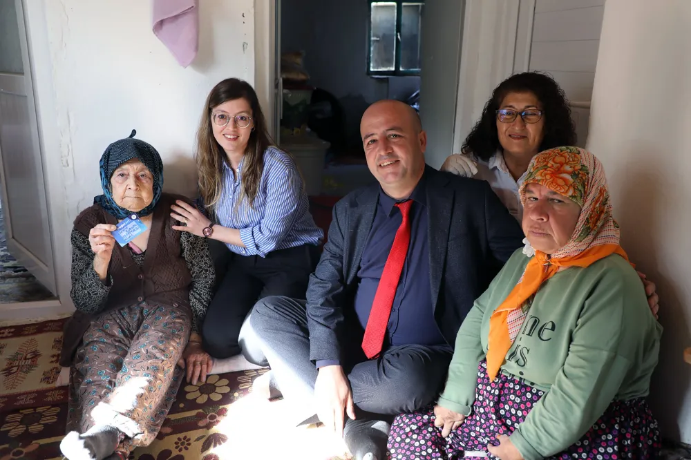 Muğla Büyükşehir ekipleri anne-kız için tüm imkânları seferber etti