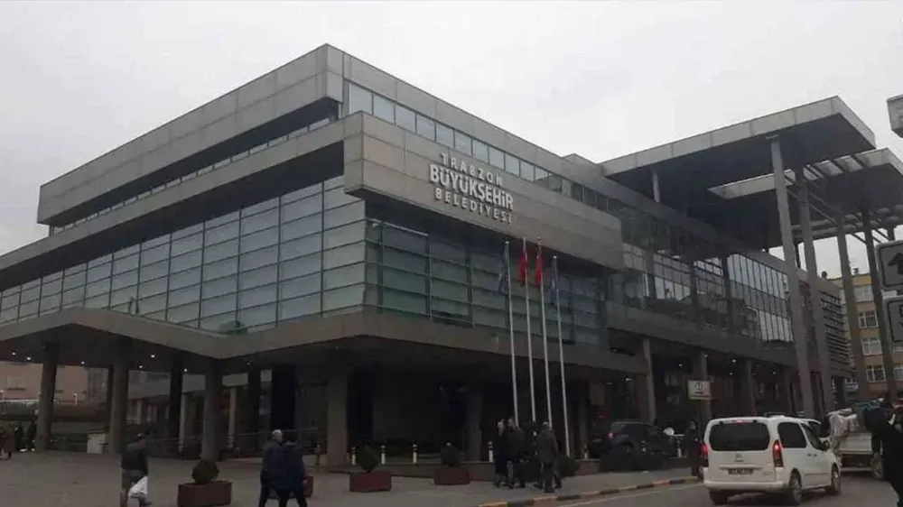 Trabzon Büyükşehir Belediyesi’nde flaş değişiklik: 4 başkan görevden alındı