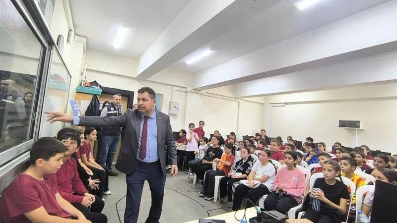 Öğrencilere sürdürülebilir gelecek dersi verildi