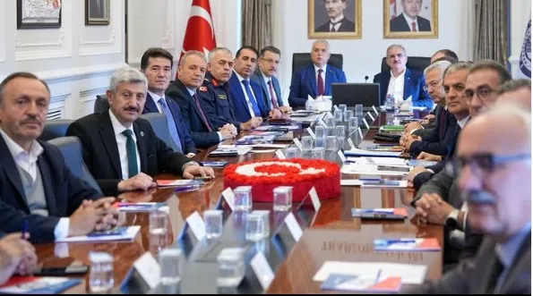 Trabzon Valiliğinde Sokak Hayvanlarının Rehabilitasyonu Toplantısı Düzenlendi