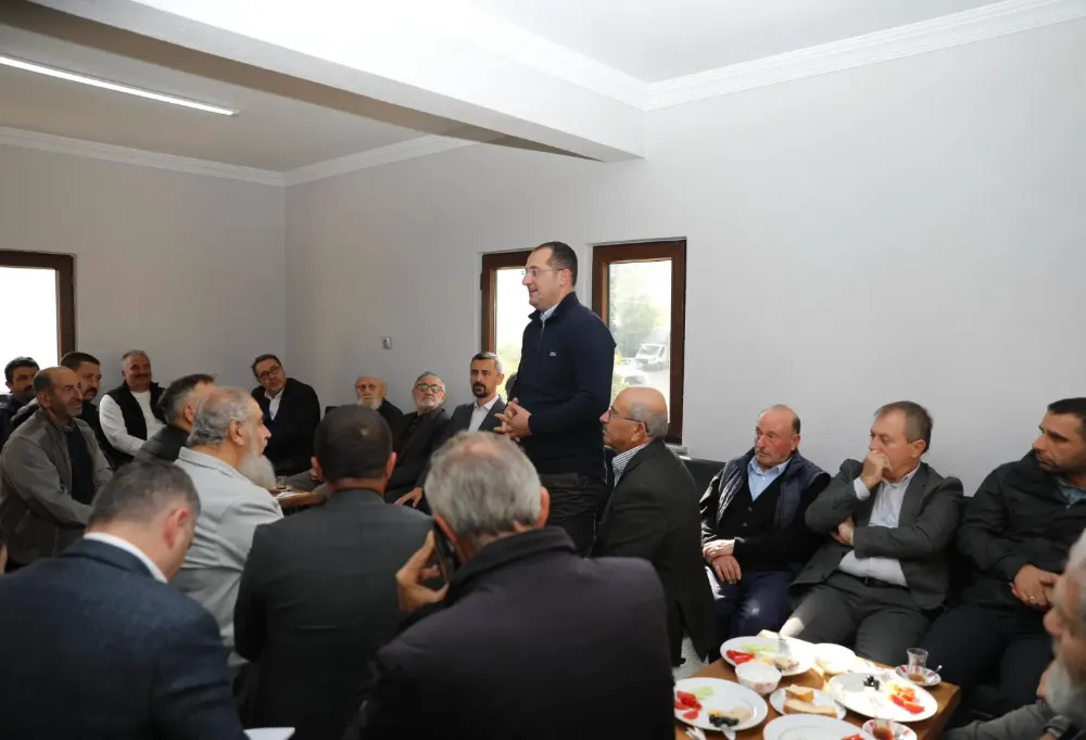 AK Parti Heyeti Akçaabat Mahallelerini Ziyaret Etti