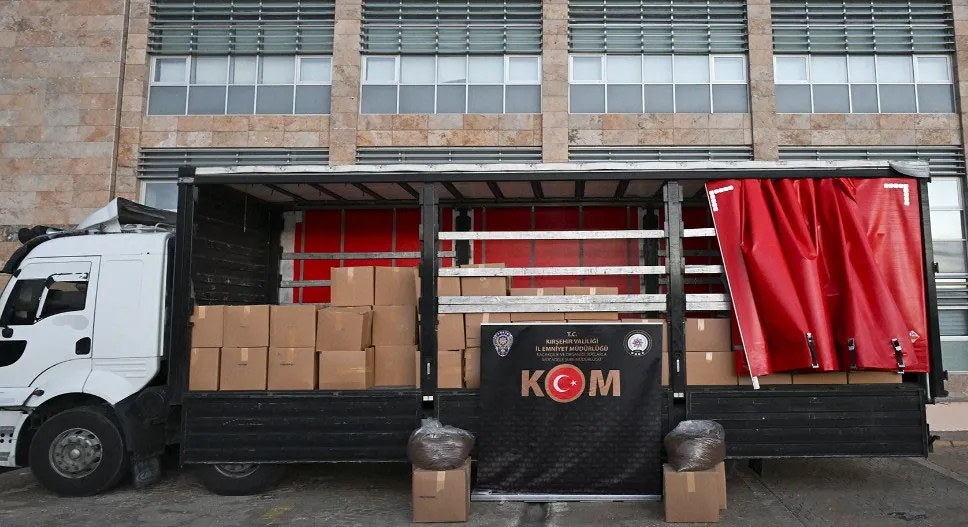 Kırşehir’de Kamyonda 3,5 Ton Kaçak Tütün Yakalandı