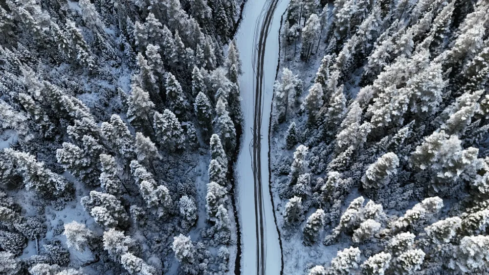 Bolu’nun Yüksek Kesimleri Karla Kaplandı