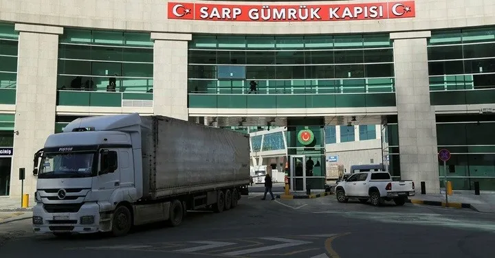 Sarp Sınır Kapısı Kasım Ayında Rekor Tır Geçişine Ulaştı