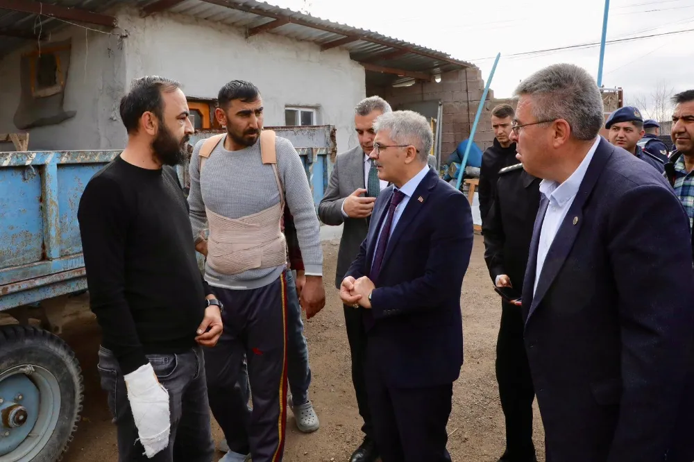 “Niğde Valisi Çelik, halı saha kavgasında mağdurları ziyaret etti”