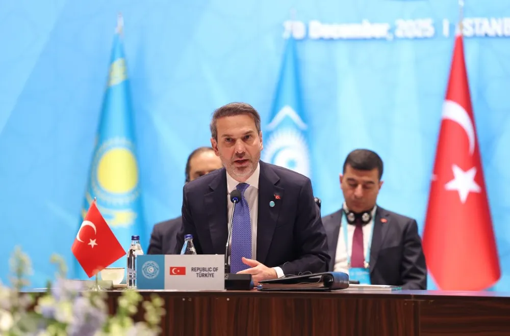 Bakan Bayraktar: “Hazar Türk Dünyası’nı Ayıran Değil Birleştiren Enerji Köprüsü Olmalı”