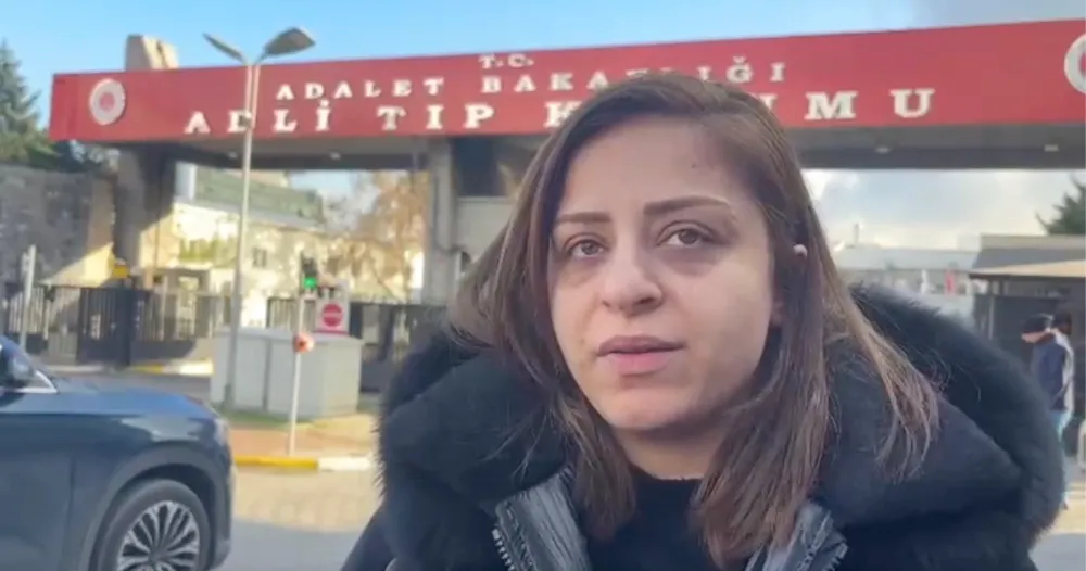 Adli Tıp Önünde Gerilim: Beton Mikseri Faciası Sonrası Yakınlardan Şirket Yetkililerine Saldırı