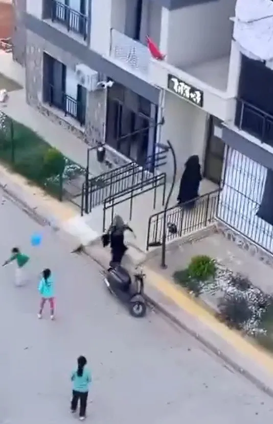 Gaziantep’te Hademe, 6 Yaşındaki Öğrenciyi Bıçakladı