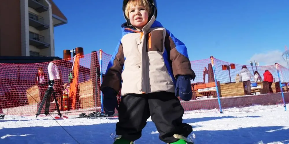 Palandöken’de Yapay Karla Kayak Keyfi Başladı