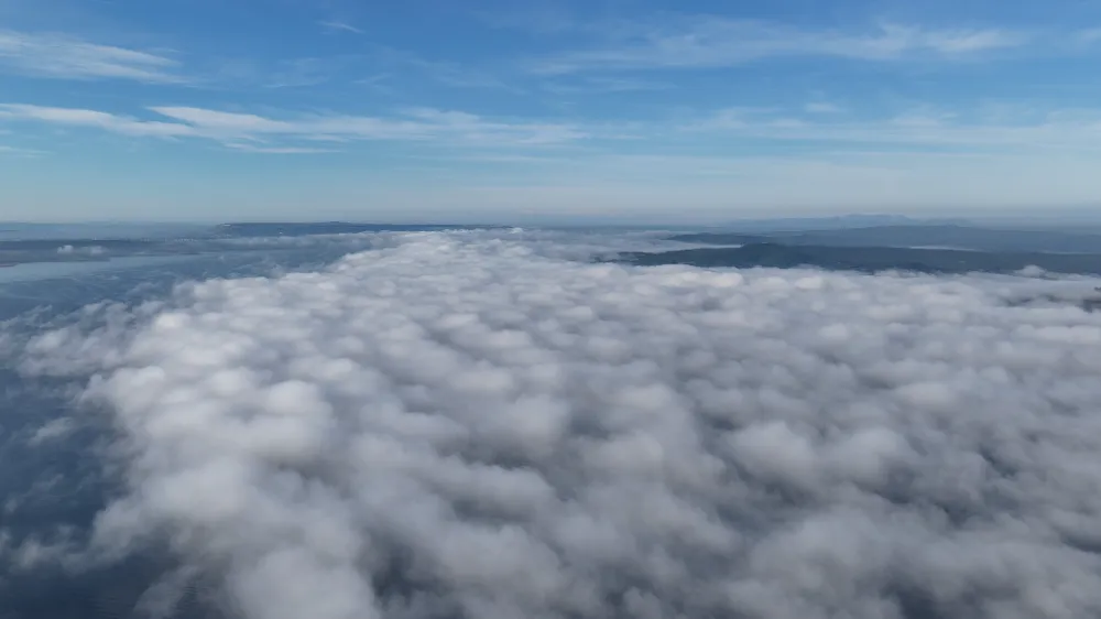 Çanakkale Boğazı sisle kaplandı, gemi geçişleri durdu