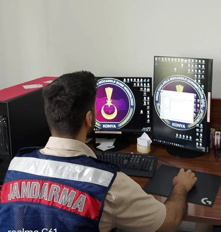 Konya Jandarmasından Sanal Devriye: 1 Ayda 2 Bin 920 Hesap Hakkında İşlem
