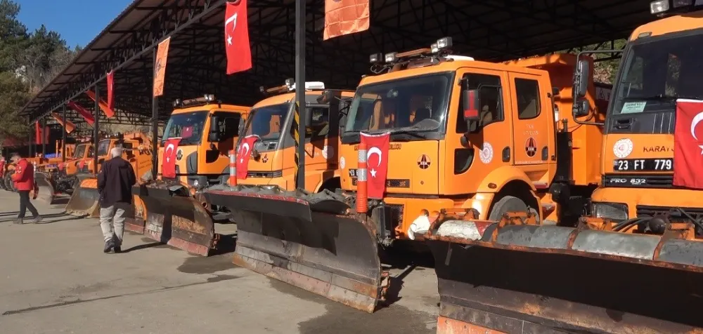 Tunceli, 200 araç ve 842 personelle zorlu kışa hazır