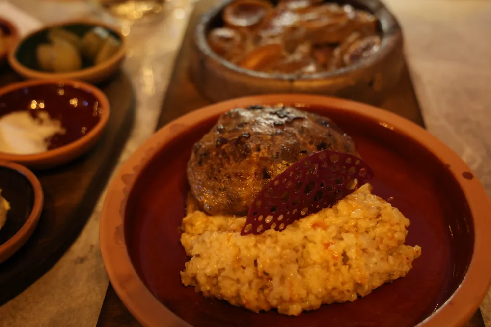 Şef Ulaş Tekerkaya, Kapadokya Gastronomisinin 10 Bin Yıllık Mirasını Kaleme Alacak