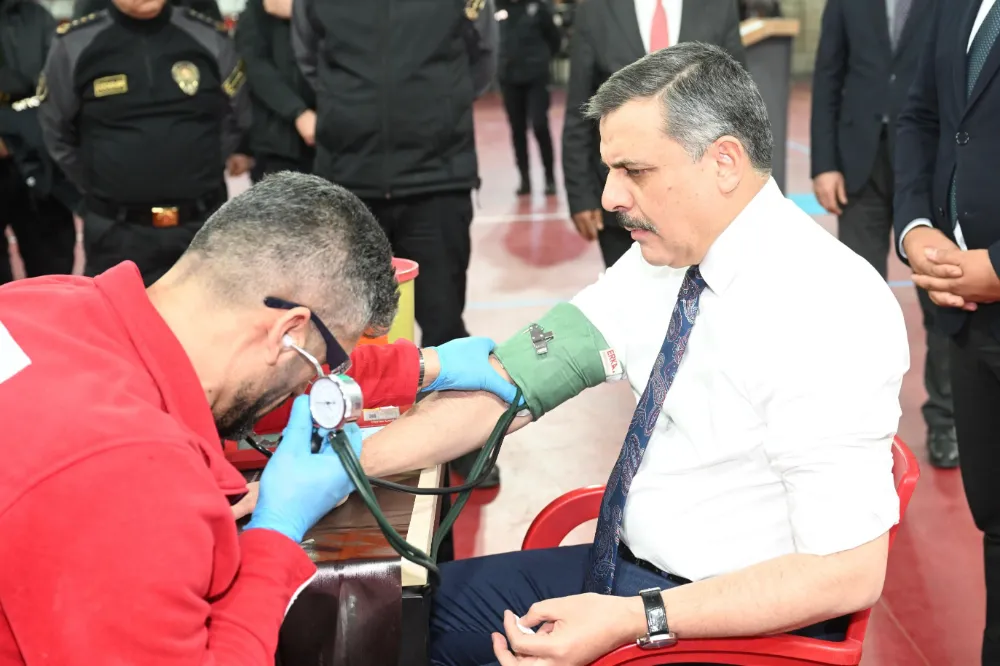 Vali Çiftçi 45. Kez Kan Bağışında Bulundu