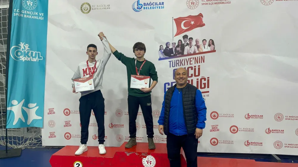 İhlas Koleji Güreş Takımı İstanbul’da Çifte Başarı Elde Etti