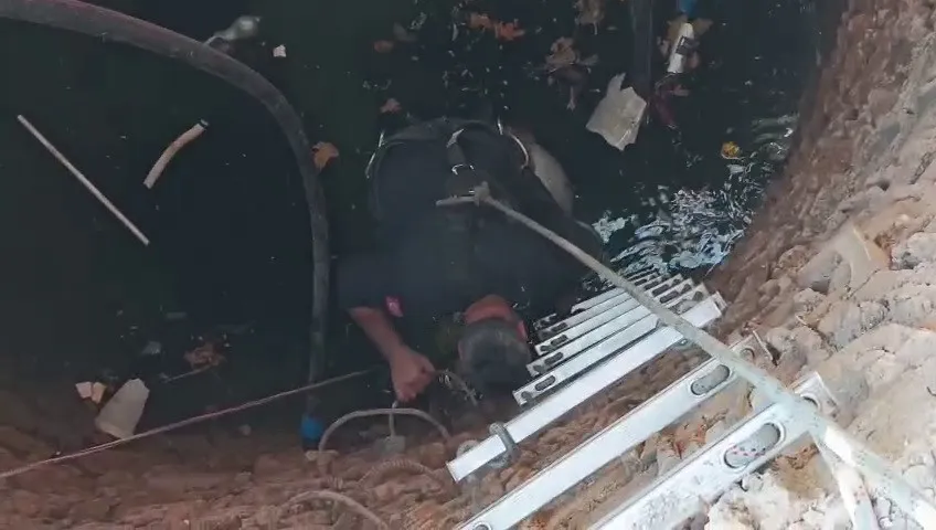 Adıyaman’da Kuyuya Düşen Keçi İtfaiye Tarafından Kurtarıldı