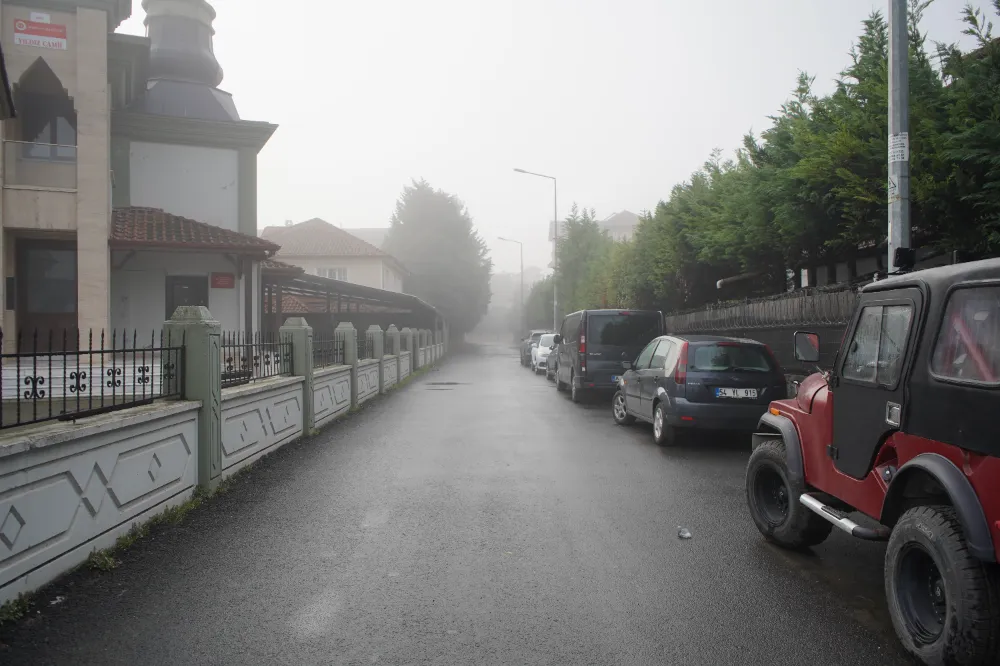 Sakarya’yı yoğun sis kapladı: Görüş mesafesi 50 metreye düştü