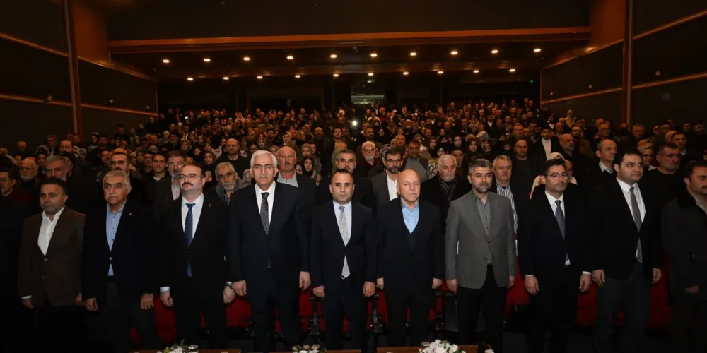 Alvarlı Efe Hazretleri Erzurum’da Dualarla Anıldı