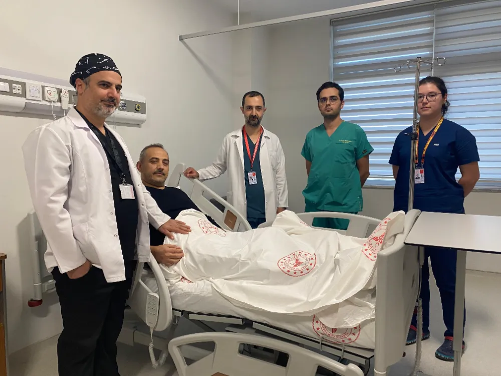 Kilo aldığını sanıyordu, 7,5 kiloluk dev böbrek kitlesi ortaya çıktı