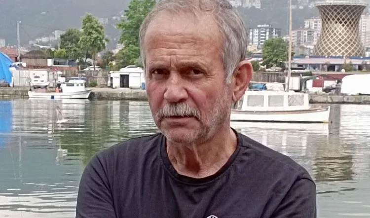 Rizeli Balıkçı İbrahim Köroğlu: “Balıkçı Barınağındaki Yük Artık Taşınamaz Hâle Geldi”