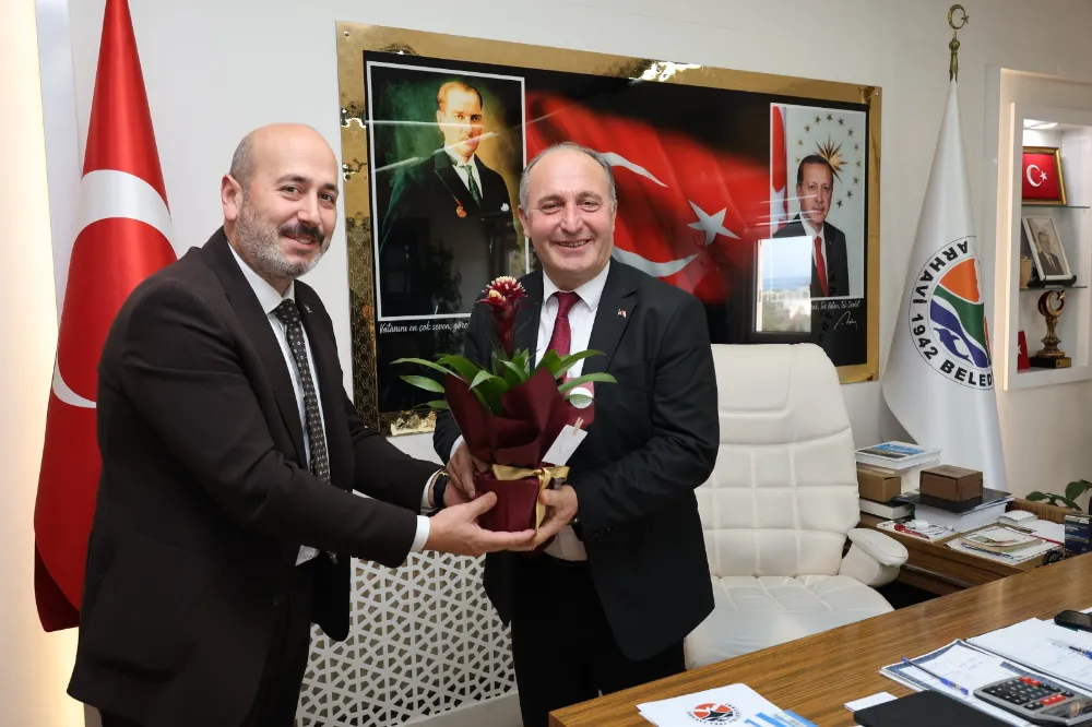 AK Parti Arhavi Teşkilatı’ndan Başkan Ataselim’e Mühendisler Günü Ziyareti