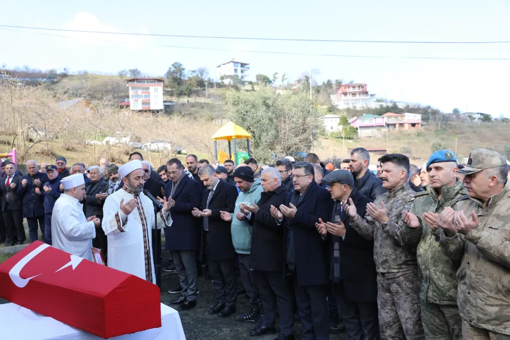 Akçaabatlı Kıbrıs Gazisi Ahmet Salih Akşan Son Yolculuğuna Uğurlandı