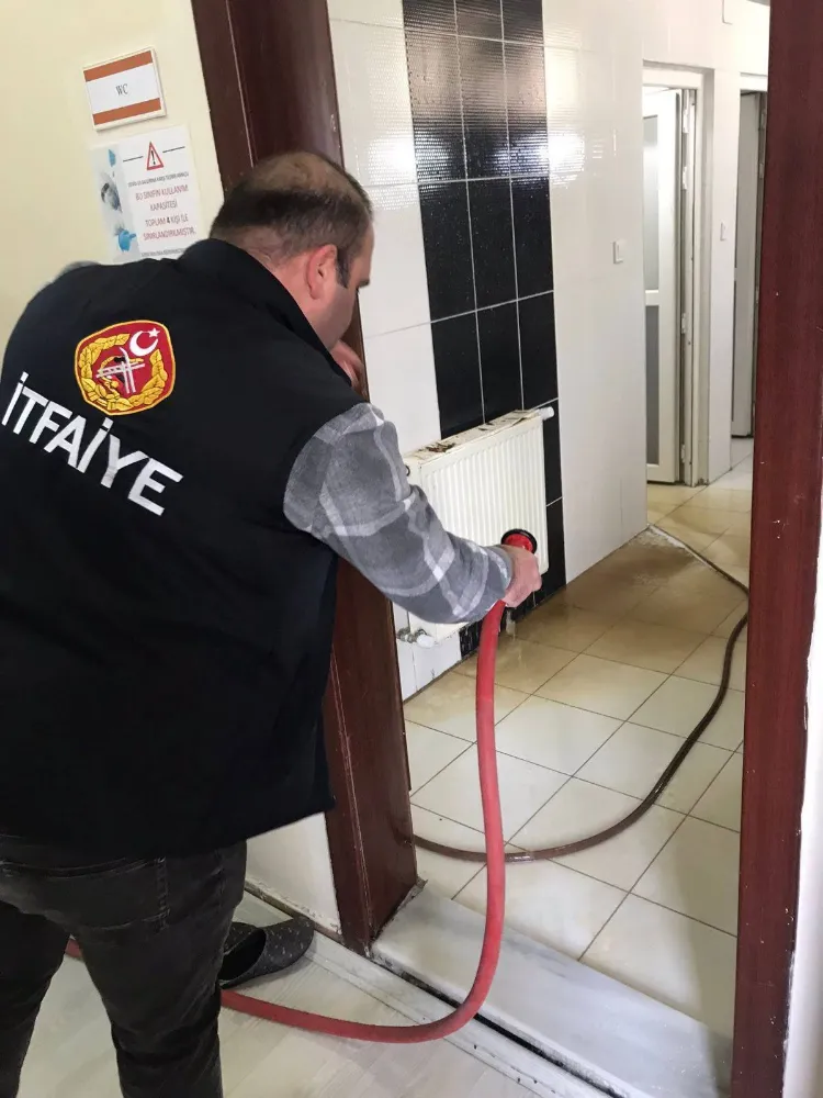 Artvin İl Milli Eğitim Müdürlüğü Yangın Önlemleri Denetimlerine Devam Ediyor