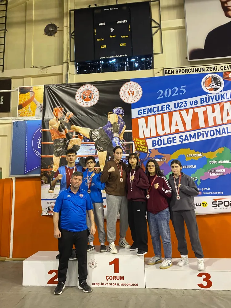 Trabzon Büyükşehir Belediyespor Kulübü Sporcuları, Çorum’da Madalyalara Doymadı