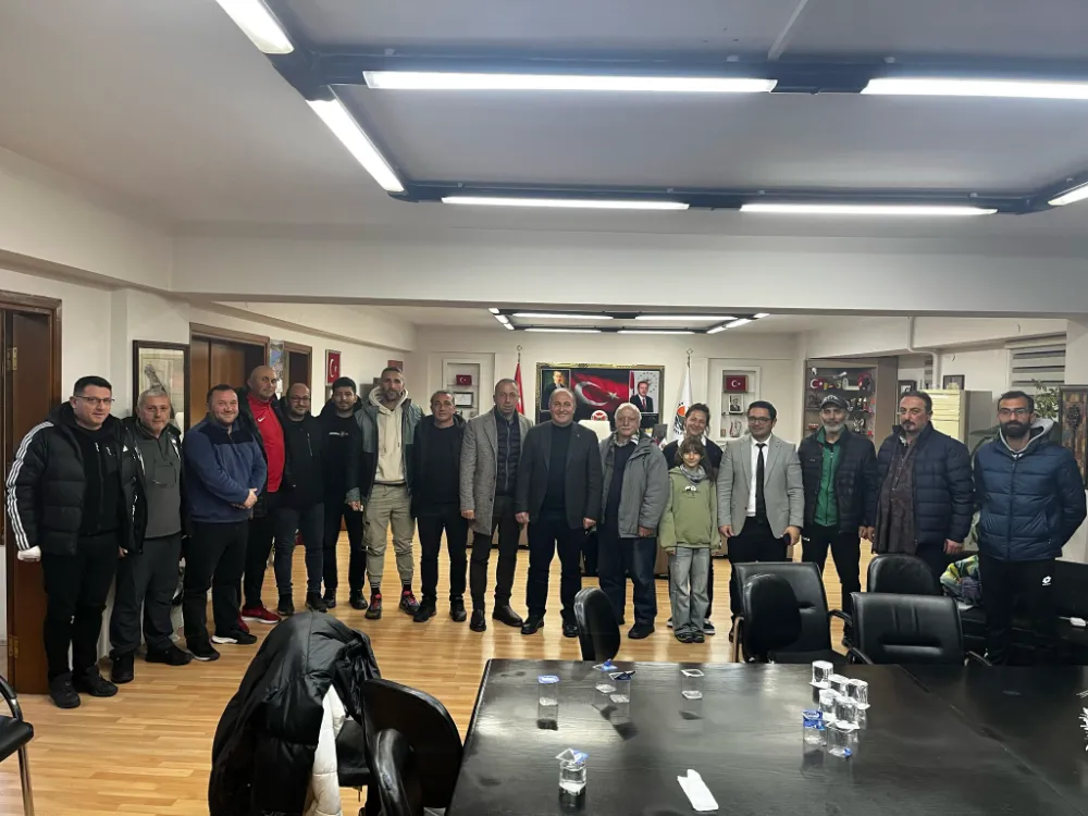 Arhavi Belediyesi, Başkan Ataselim Tenis Sporu Bileşenleriyle Bir Araya Geldi