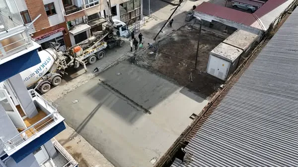 Arhavi Belediyesi, Köy Pazarının Genişletme ve Modernizasyon Çalışmalarını Sürdürüyor