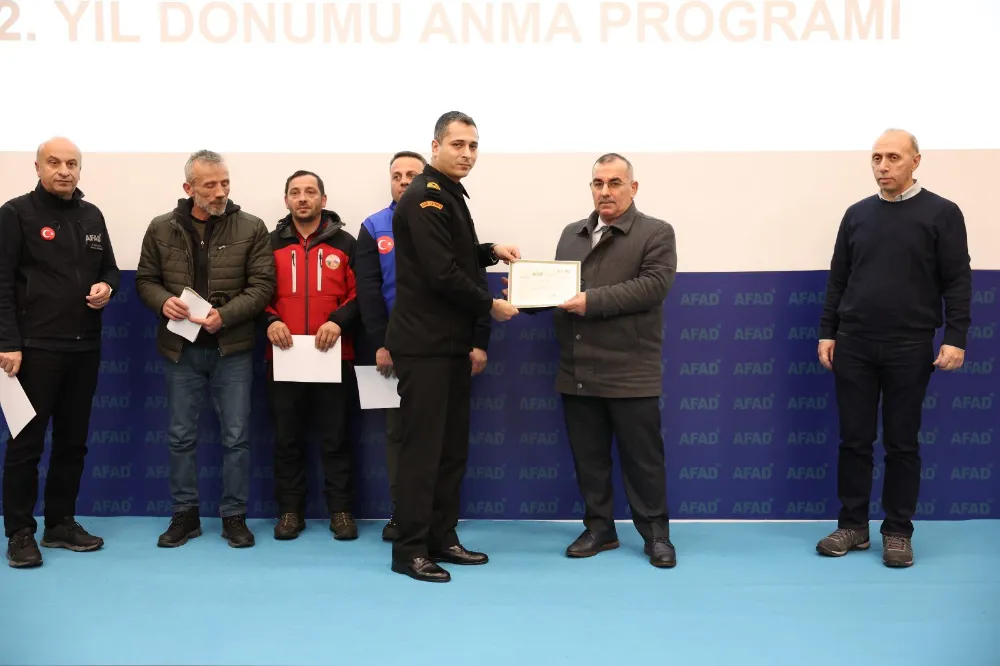 Rize’de 6 Şubat Depremlerinin 2. Yılı Anma Programı ve Tatbikatla Gerçekleştirildi