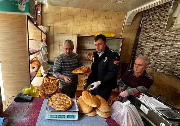 Bayburt Belediyesi Zabıta Müdürlüğü,Fırınlarda Hijyen ve Gramaj Denetimlerine Devam Ediyor