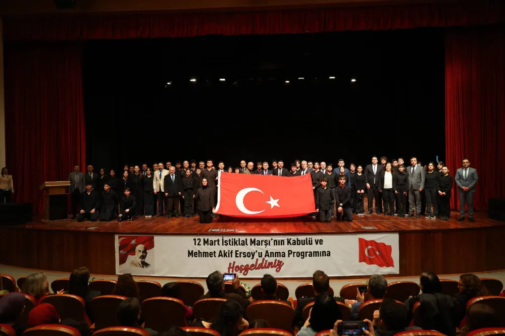 İstiklal Marşı 104 Yaşında,Artvin’de Coşkulu Anma Programı Düzenlendi