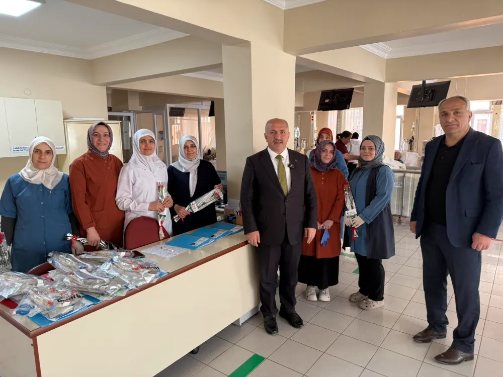 Çayeli Belediye Başkanı İsmail Hakkı Çiftçiden Sağlık Çalışanlarına Tıp Bayramı Ziyareti