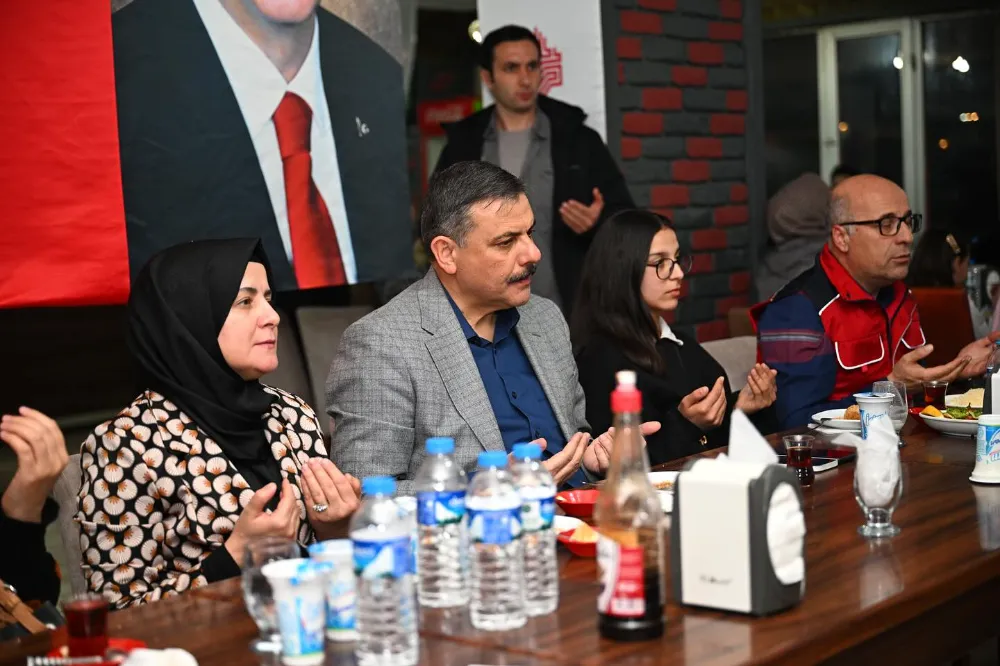 Erzurum’da Dünya Yetimler Günü’nde Anlamlı İftar: 