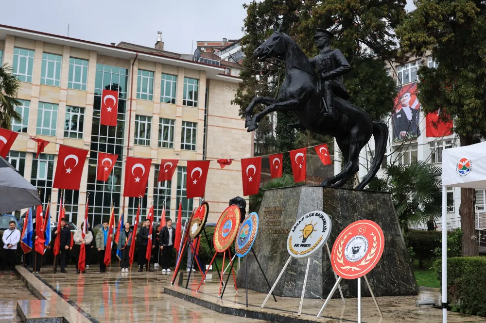 Arhavi’de 18 Mart Çanakkale Zaferi ve Şehitleri Anma Günü Coşkulu Törenlerle Kutlandı