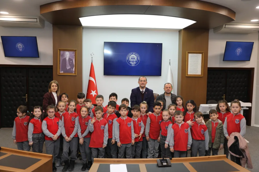 Akçaabat Belediyesi,Atatürk İlkokulu Öğrencilerini Ağırladı