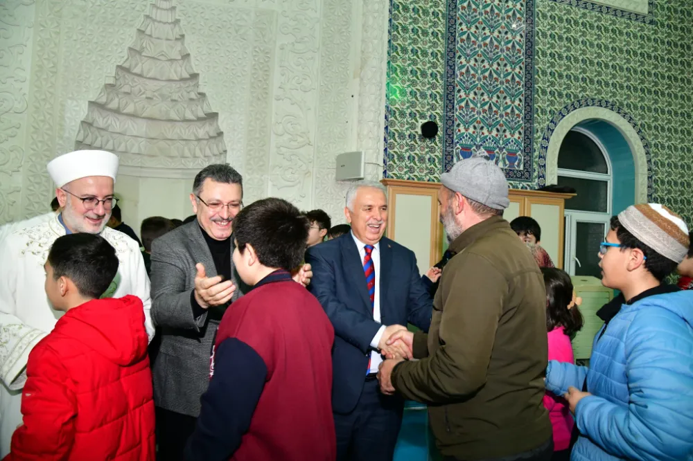 Trabzon Valisi Aziz Yıldırım, Bostancı Mahallesi’nde Vatandaşlarla Bir Araya Geldi
