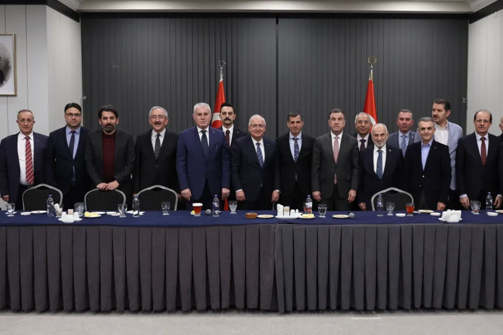 Bayburt Belediye Başkanı Mete Memiş,Ankara’da İftar Programına Katıldı