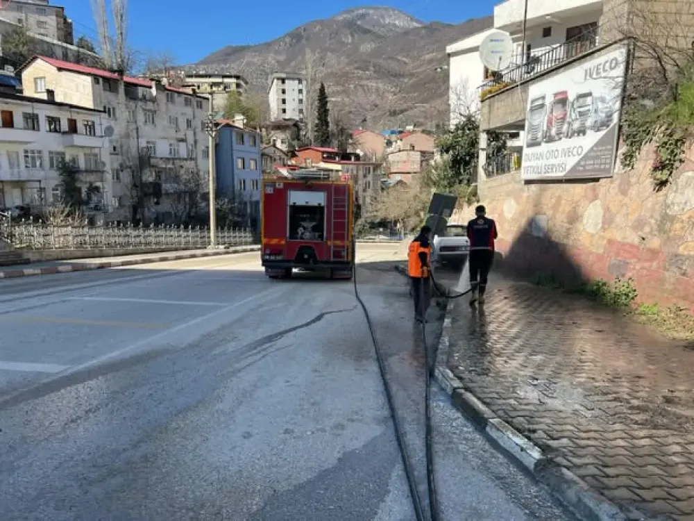 Artvin Belediyesi Yollara ve Altyapıya Yenilik Getiriyor