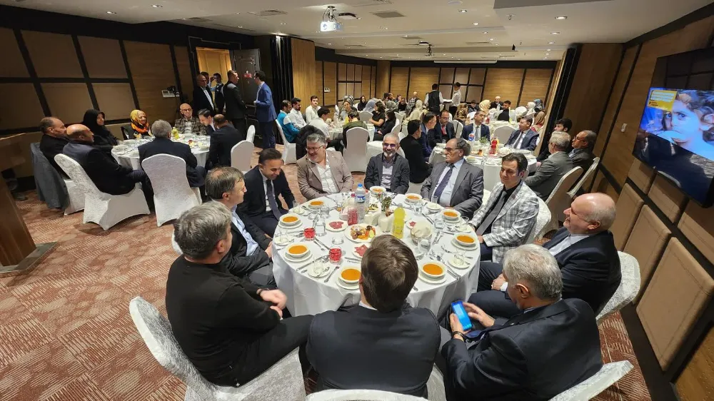 Erzurum Valiliği ve İran İslam Cumhuriyeti Başkonsolosluğundan Dünya Kudüs Günü İftarı