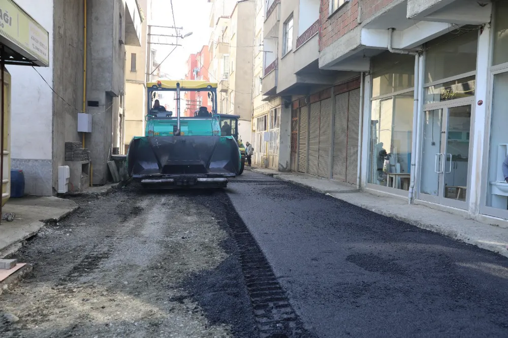 Akçaabat Belediyesi, Doğalgaz Çalışmaları Sonrası Yolları Yeniliyor