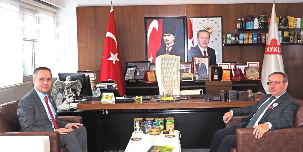 Rize Defterdar Vekili Kökdemir’den Çaykur Genel Müdürü Âlim’e Ziyaret