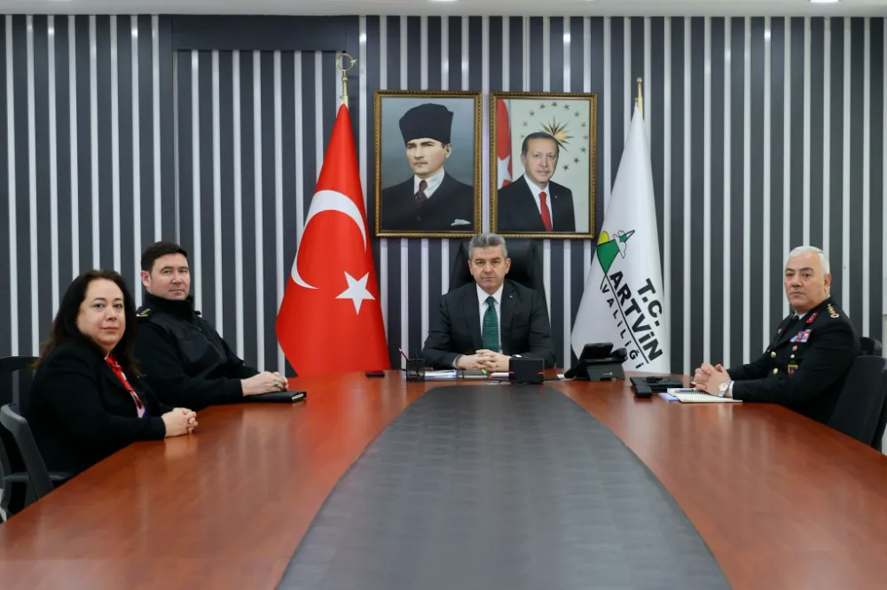 Artvin Valisi Dr. Turan Ergün, 2025 Aile Yılı Toplantısına Katıldı
