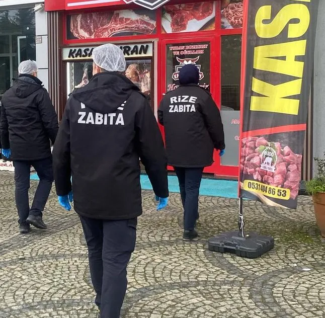 Rize Belediyesi Zabıta Ekiplerinden Kasaplarda Fiyat ve Hijyen Denetimi