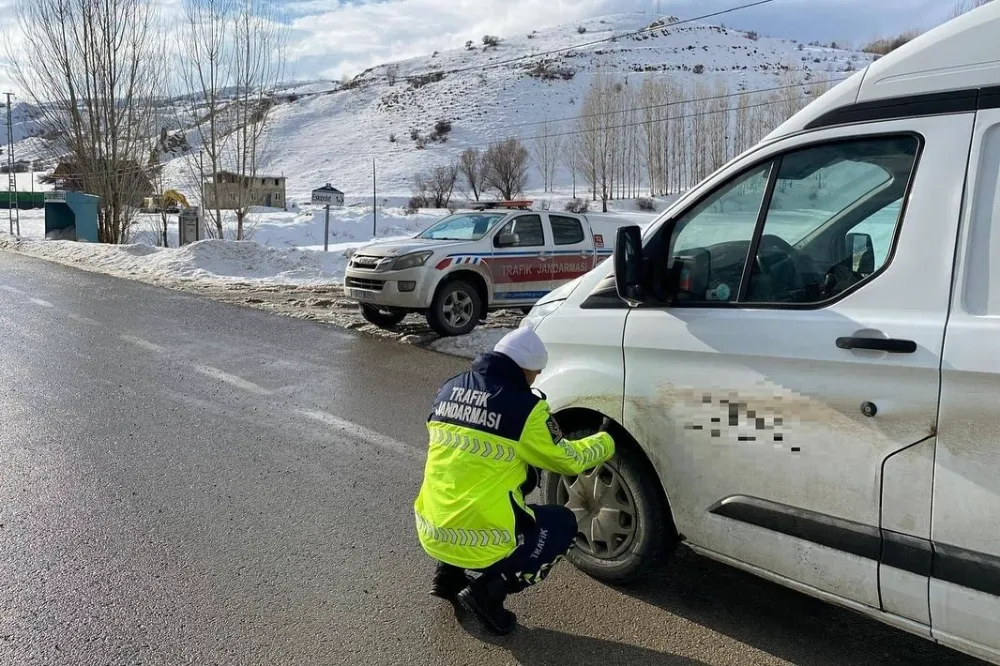 Erzurum İl Jandarma Komutanlığından Trafik Denetimleri Hakkında Kamuoyu Duyurusu
