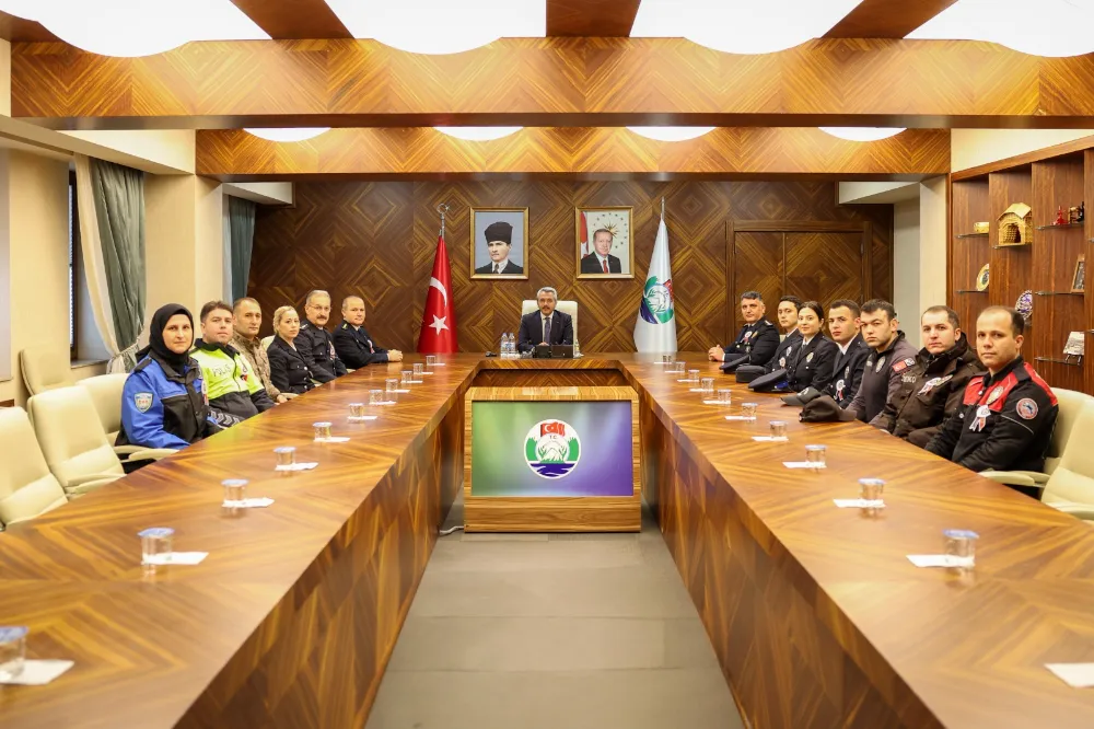 Rize Valisi İhsan Selim Baydaş,Polis Haftası Dolayısıyla Emniyet Teşkilatını Ziyaret Etti