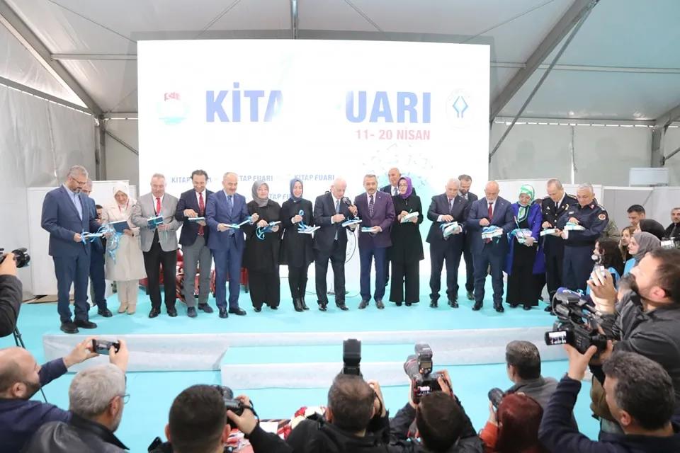 Rize Kitap Fuarı Kapılarını Coşkuyla Açtı