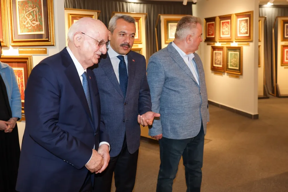 İsmail Kahraman’dan Rize Çay Bardağı’nda Anlamlı Ziyaret